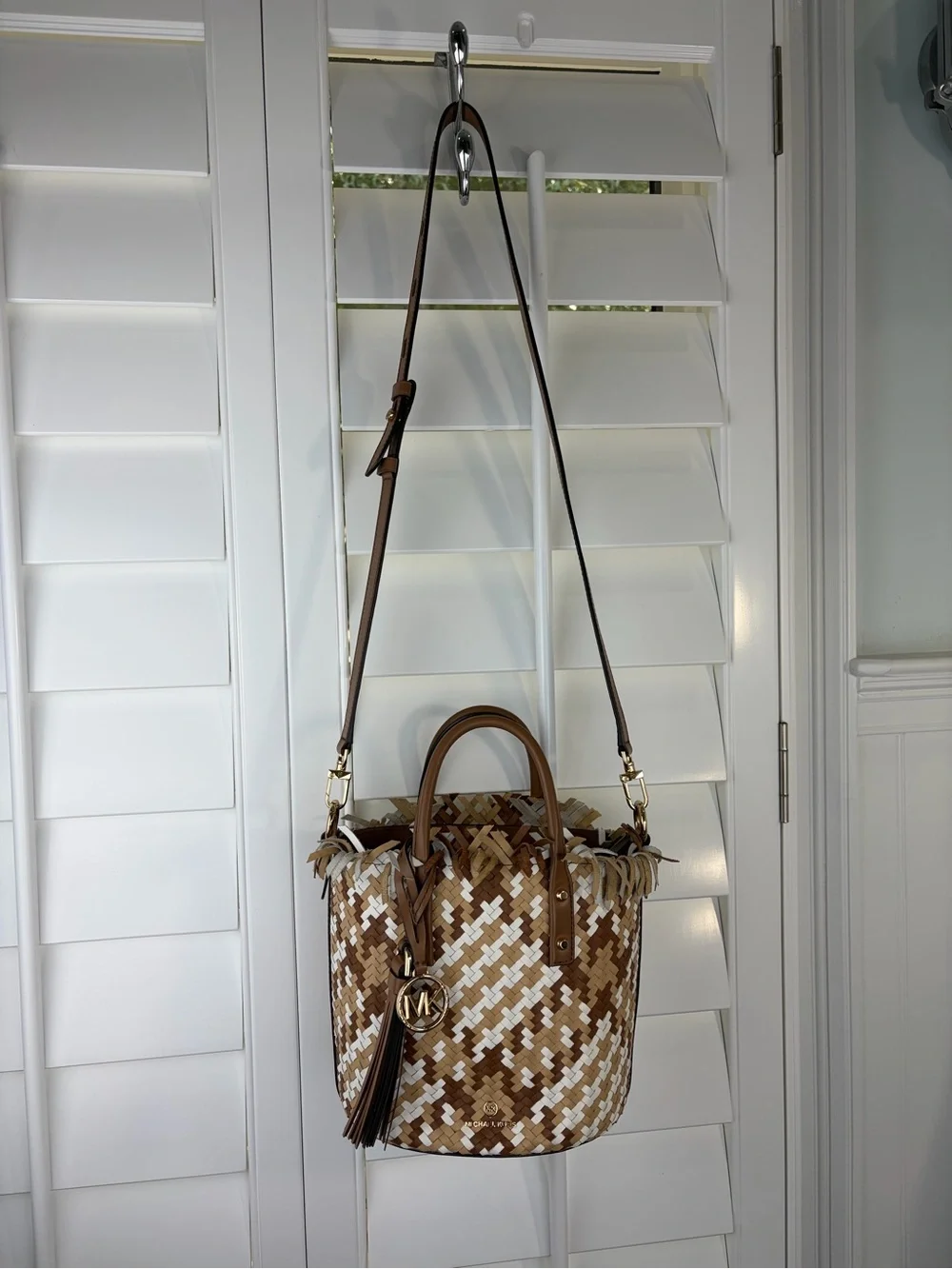 Michael Kors Marley Bucket Tan & White Woven Tote Bag